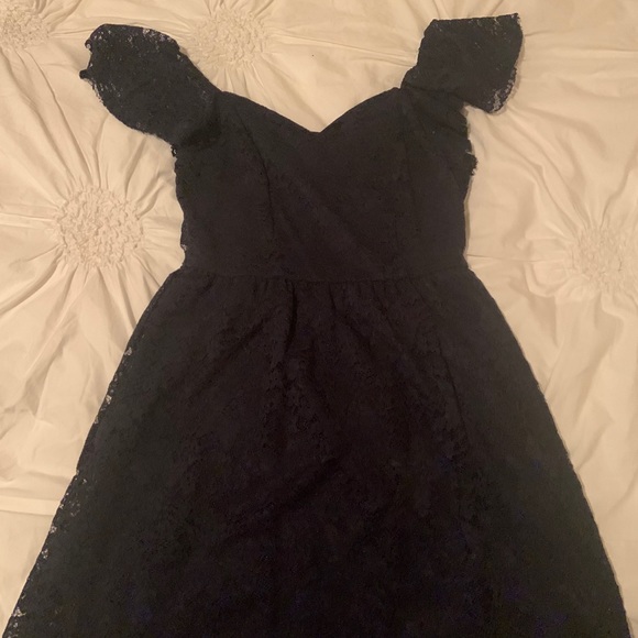 Dress - Picture 2 of 4